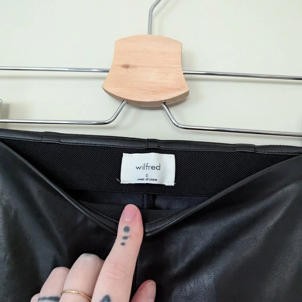 Aritzia Wilfred Elaine Vegan Leather Pants Black Size 0 - Picture 4 of 10